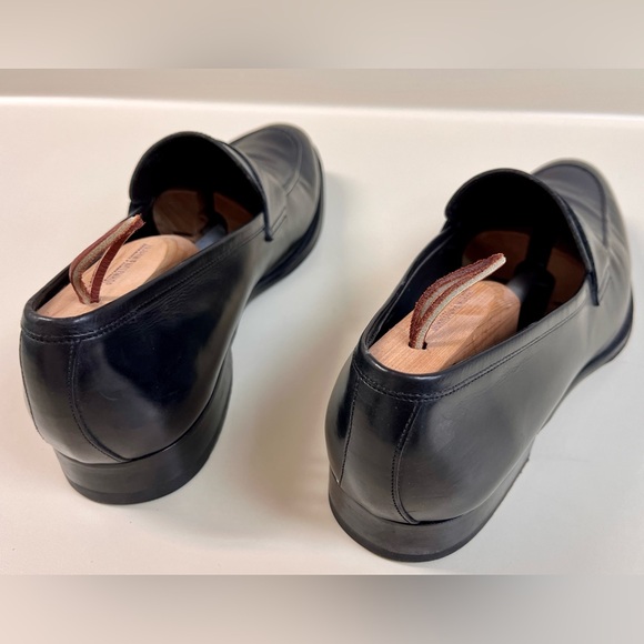 To Boot New York size 10.5 black loafers. Great quality and lightly worn. - Picture 3 of 3